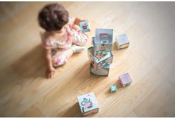 Cubes Gigognes les animaux Michelle Carlslund, jouet educatif pour enfant