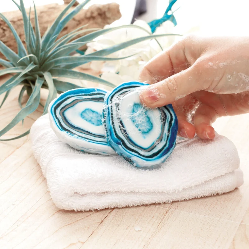Kit DIY Savons Cœur de Géode – Créez des Savons Effet Pierre Précieuse