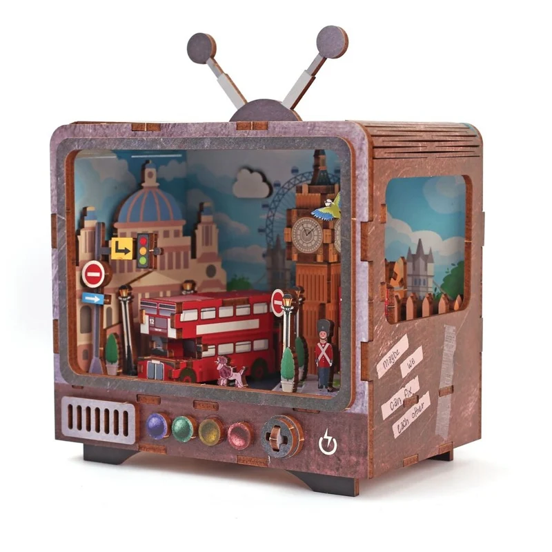 Maquette 3D Bois TV Londres – Mini TV lumineuse à construire