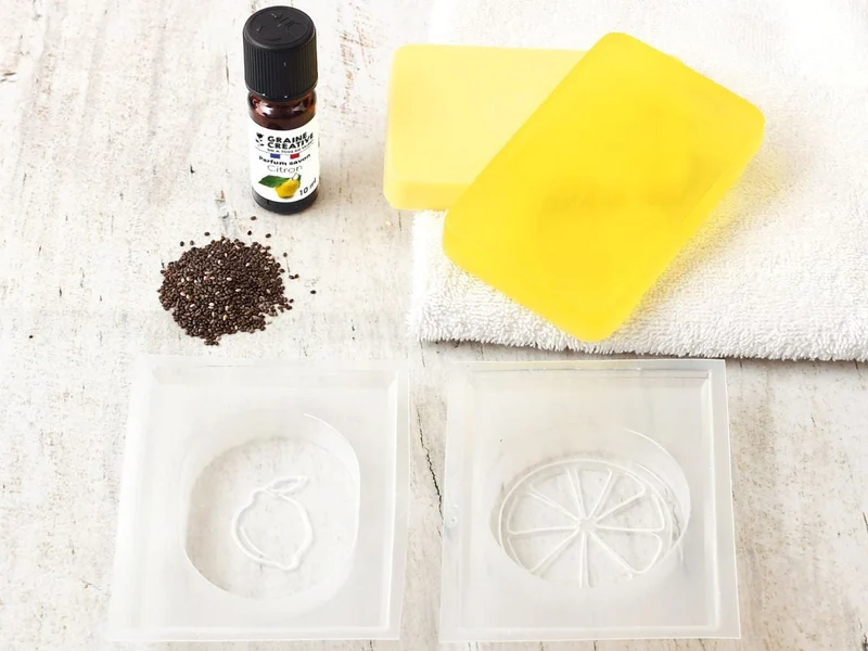 Kit DIY Savons Citron & Graines de Chia – Savons exfoliants maison à fabriquer soi-même