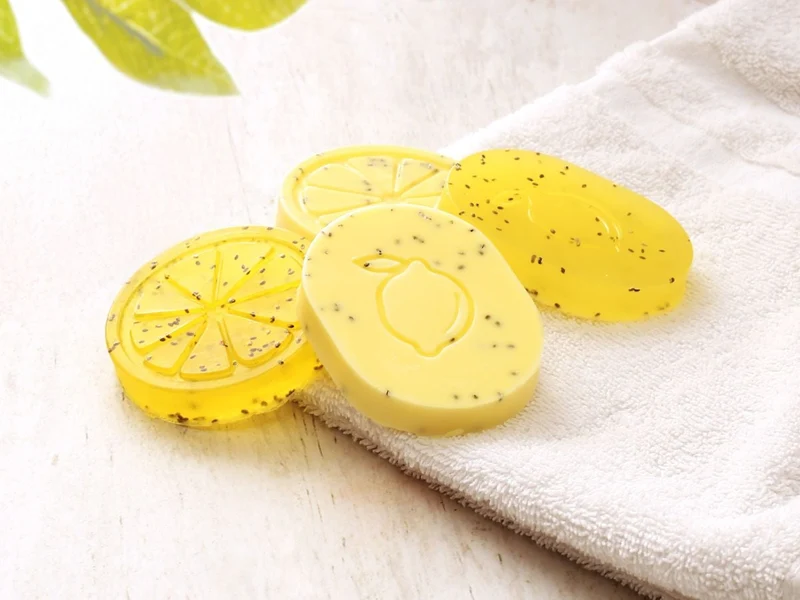Kit DIY Savons Citron & Graines de Chia – Savons exfoliants maison à fabriquer soi-même