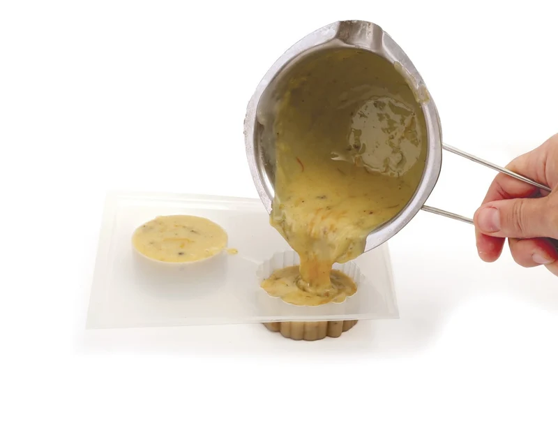 Kit DIY Savons au Calendula & Amande Douce – Savons artisanaux à fabriquer soi-même