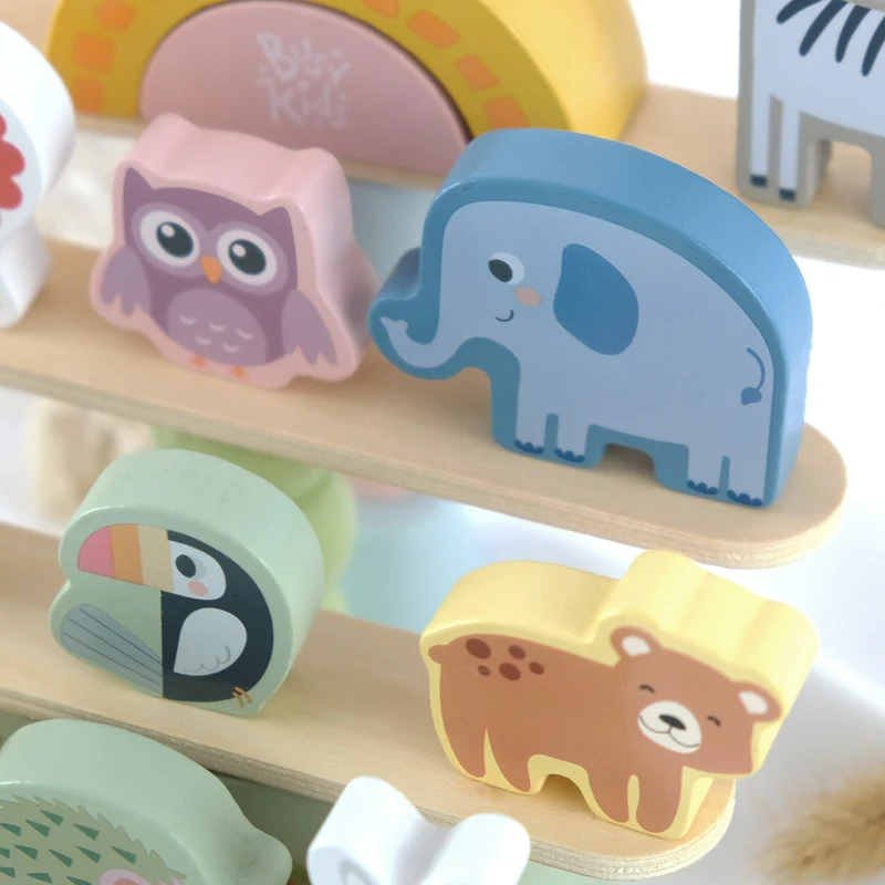 Jeu d'empilage d'animaux BusyKids