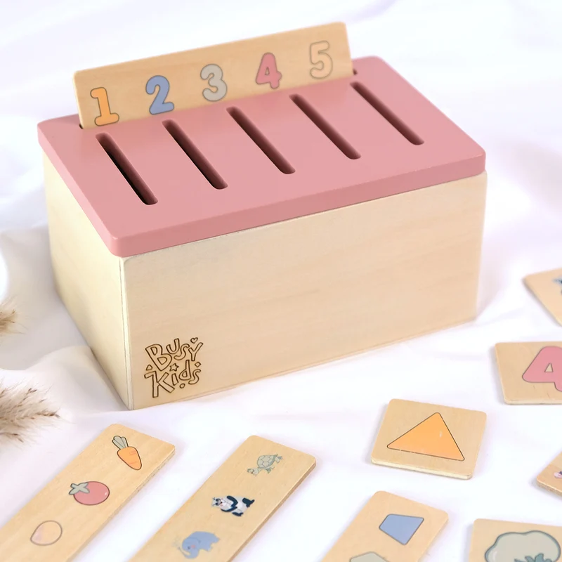 Coffret de Jeu Montessori pour les enfants 36m+ BusyKids