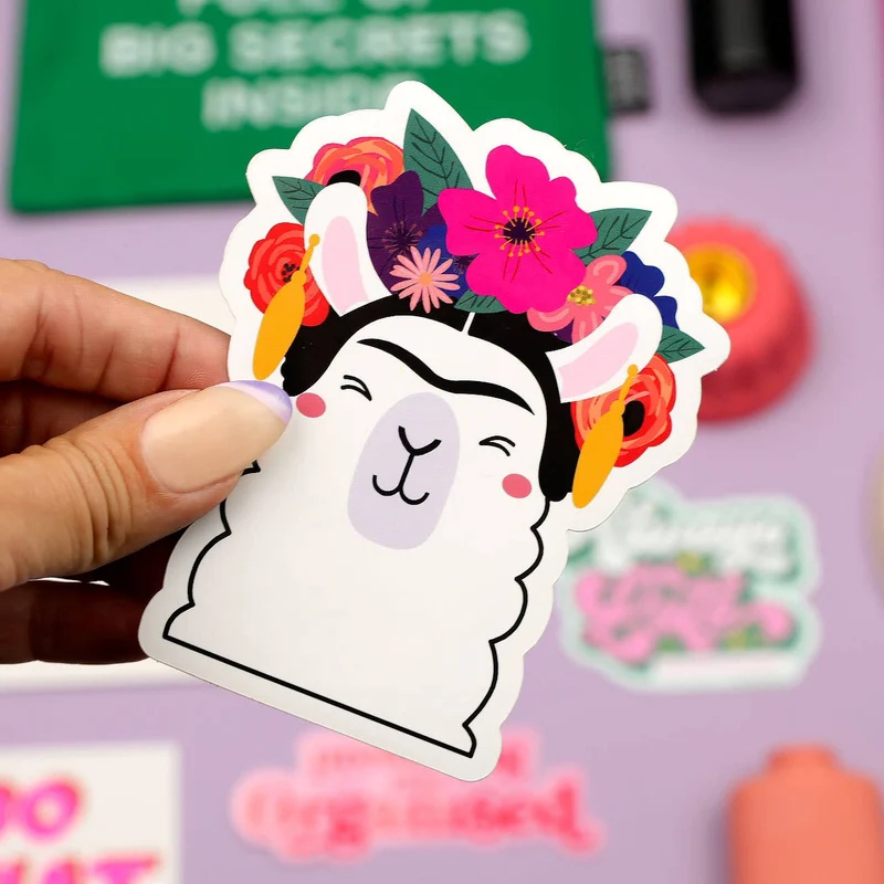 Sticker Lama Frida Kahlo – Autocollant Vinyle Kawaii & Artistique