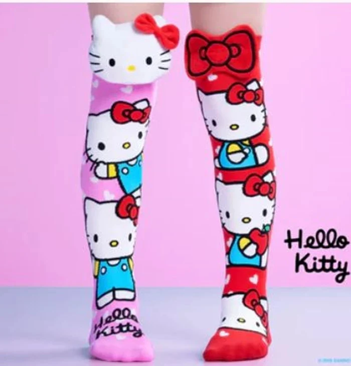 MADMIA – Chaussettes Hello Kitty 3D – Mi-bas dépareillés kawaii