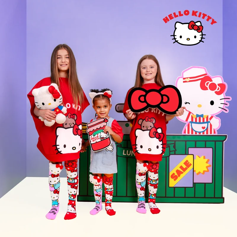 MADMIA – Chaussettes Hello Kitty 3D – Mi-bas dépareillés kawaii