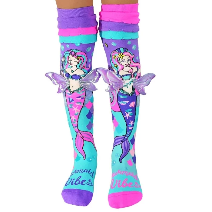 Chaussettes fantaisie MADMIA “Mermaid Vibes” – froufrous & ailes 3D – look sirène