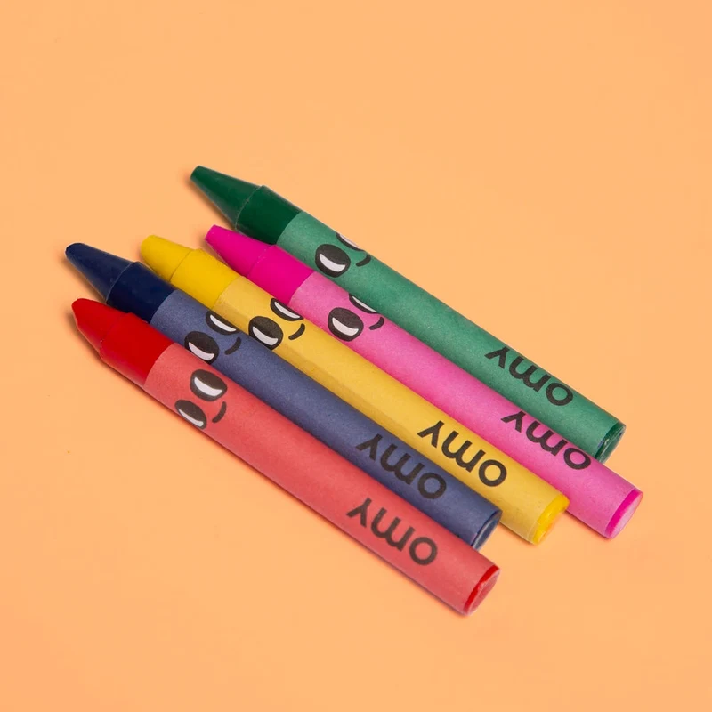 OMY – Cahier de coloriage Yummy food truck + crayons & stickers – Dès 3 ans