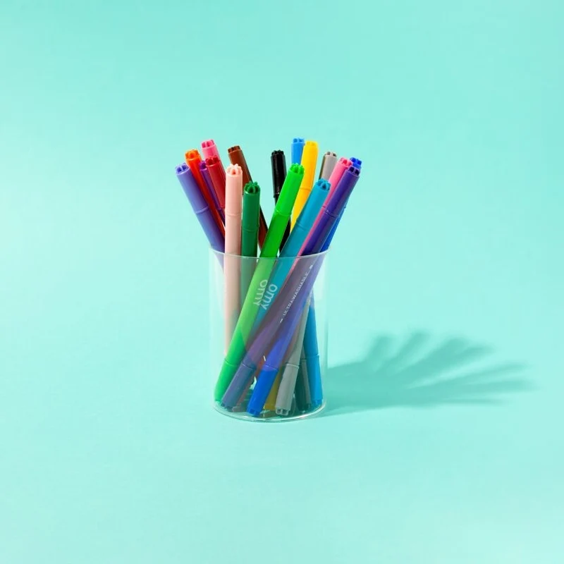 OMY – Boîte de 16 feutres ultra-lavables double-pointe – Coloriage