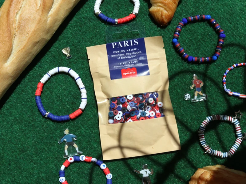Kit perles heishi et de breloques, fabrication de bijoux - Paris