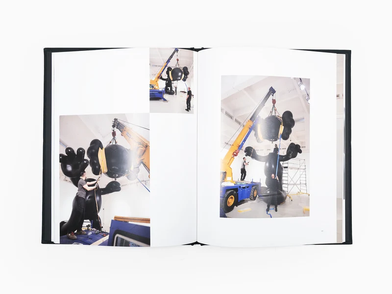 FROM THE ARCHIVES: KAWS - Derniers jours