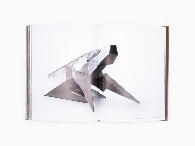 Lynn Chadwick -monographie Perrotin