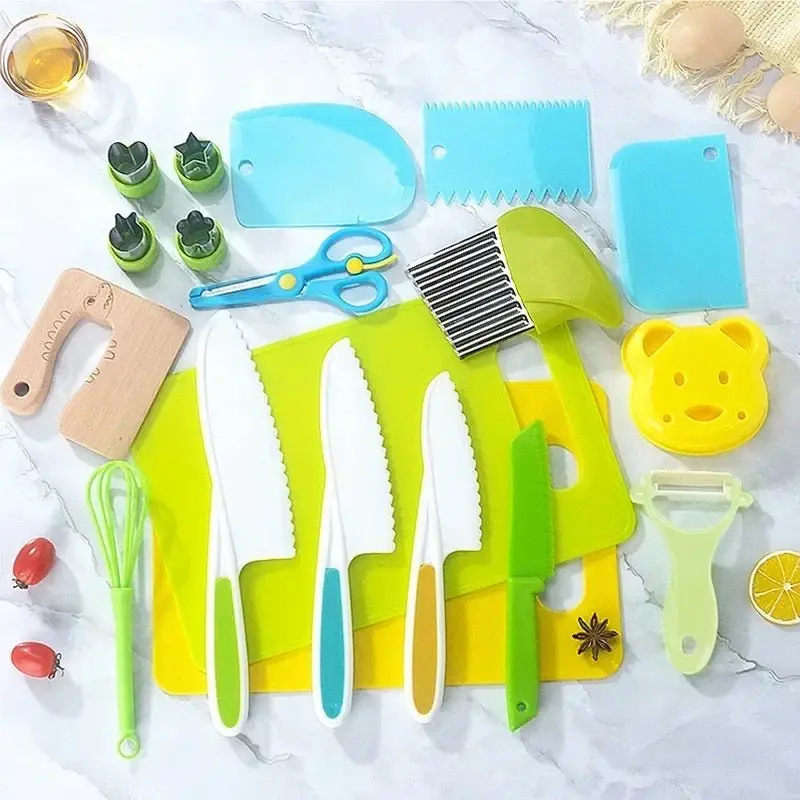 Kit ustensiles de cuisine Montessori 11/13/17 pièces