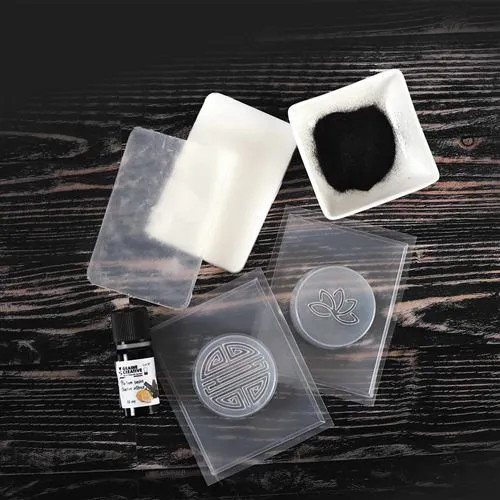 Kit de Création Savon au Charbon DIY – Graine Créative