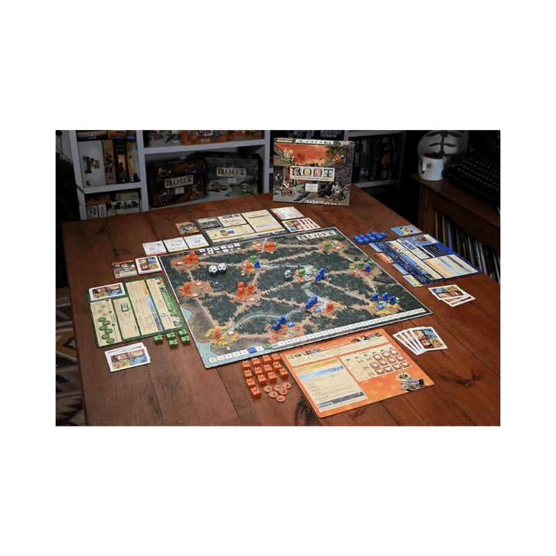 Root: A Game of Woodland Might and Right (EN)