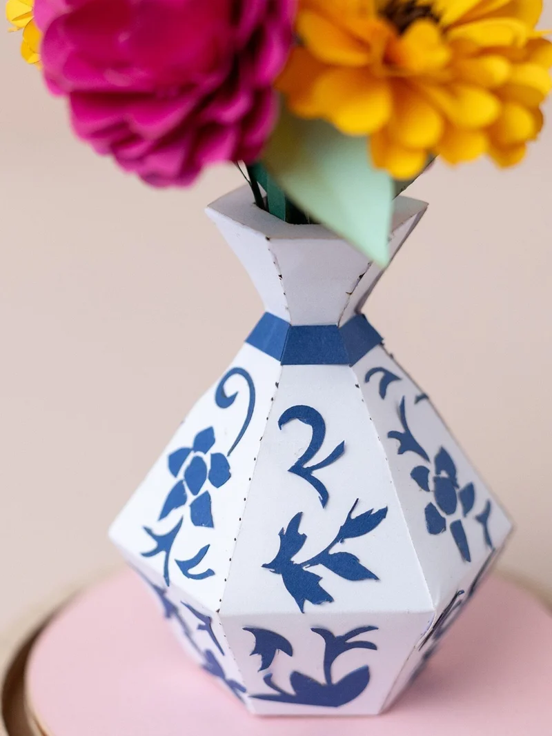 Fleur en papier sur vase Kit de bricolage en papier