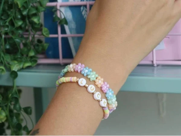 Kit Bijou DIY LUCK – Créez 2 bracelets tendance en perles Heishi