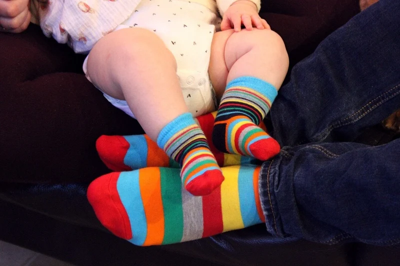 COFFRET CADEAU PAPA AND ME - UNE PAIRE DE CHAUSSETTES CUCAMELON ASSORTIES POUR PAPA