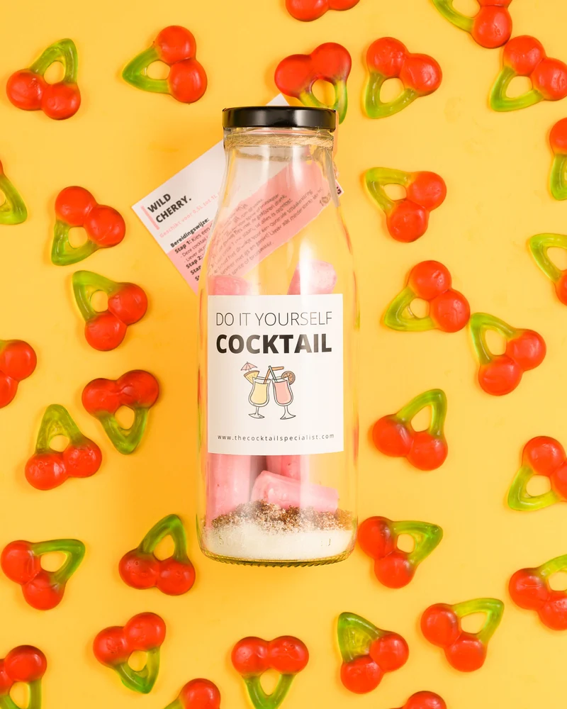The Cocktail Specialist - Do It Yourself Cocktail - Cerise sauvage