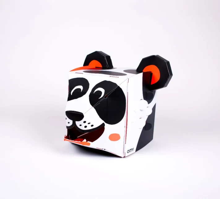 Masque 3D Panda OMY – Masque en Carton à Monter | Déco Murale XXL