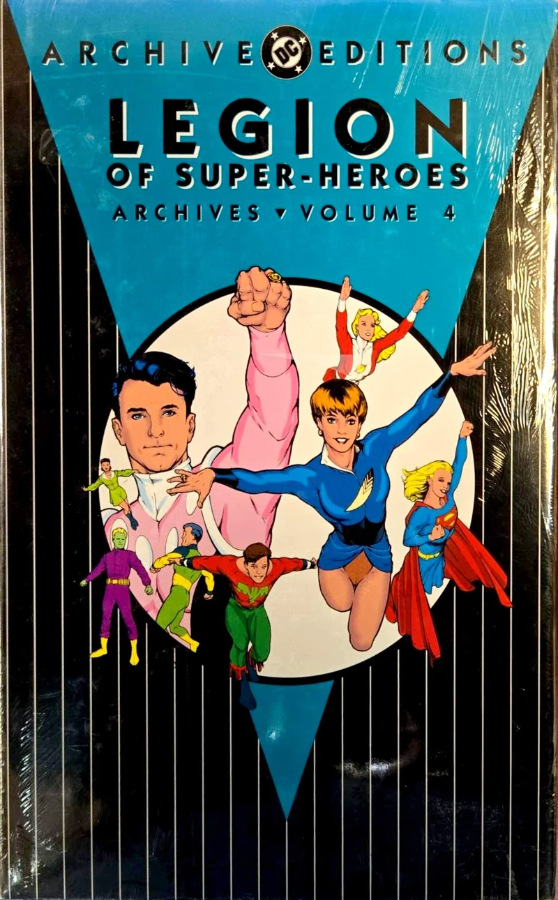 Légion des Super-Héros - Archives VOL 04 (ENDOMMAGÉ)