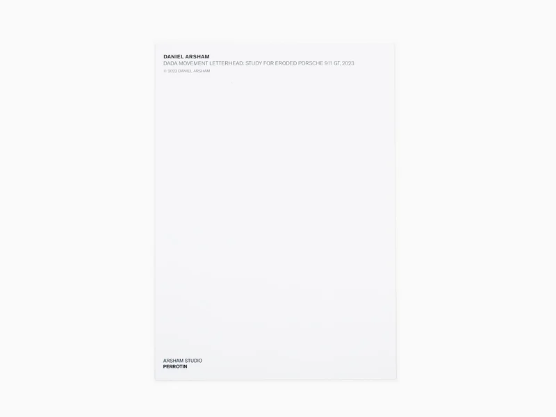 Daniel Arsham - Carte postale "Dada Movement Letterhead : Study for Eroded Porsche 911 GT, 2023" (en anglais)
