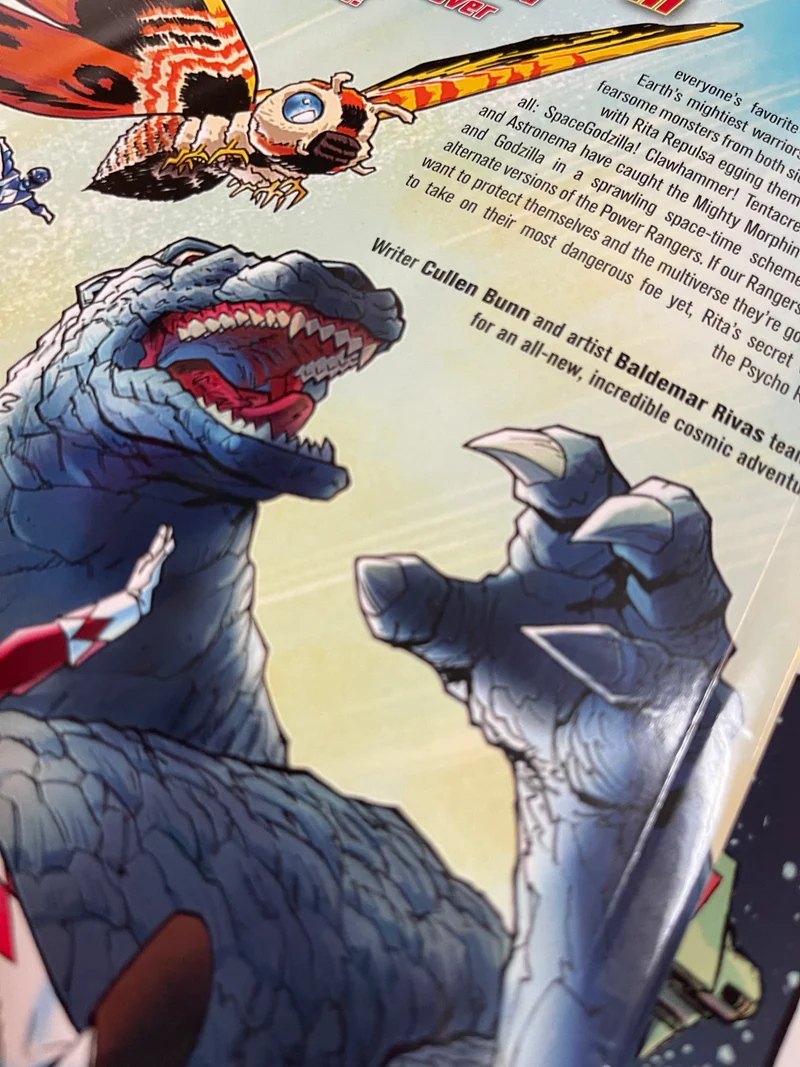 Godzilla vs MMPR II TPB-DAMAGED