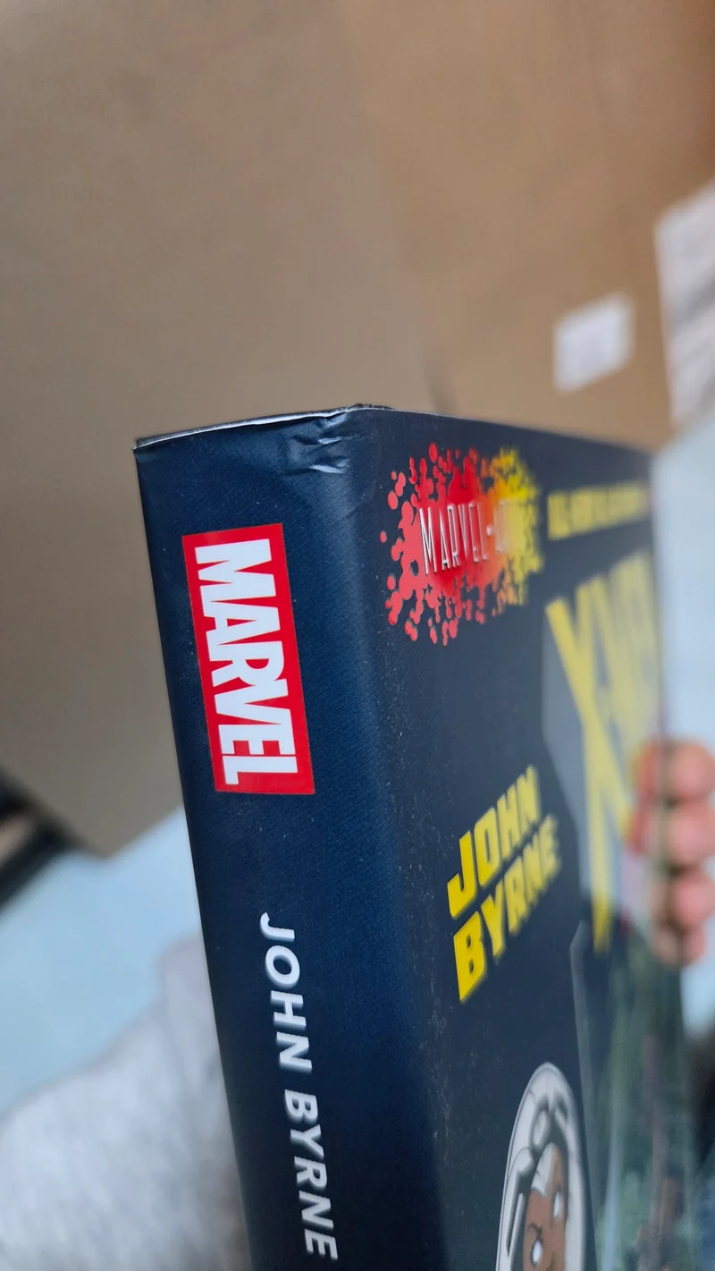 X-Men Elsewhen, tome 01 (sur 03), couverture rigide - ENDOMMAGÉ
