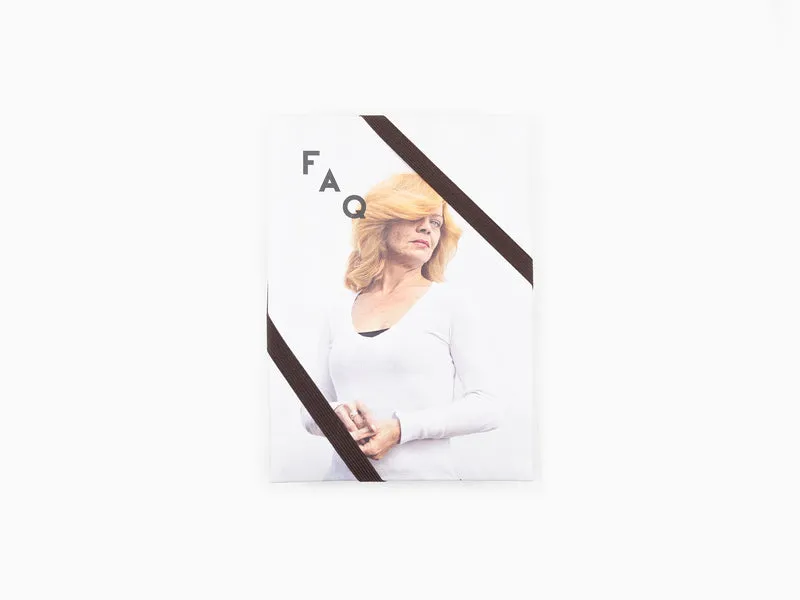 Maurizio Cattelan - Le Dictateur - FAQ