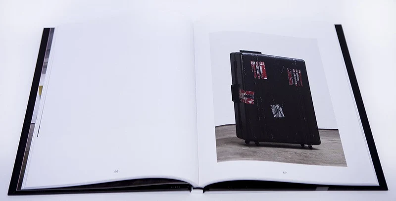 Kaz Oshiro - Perrotin monographie