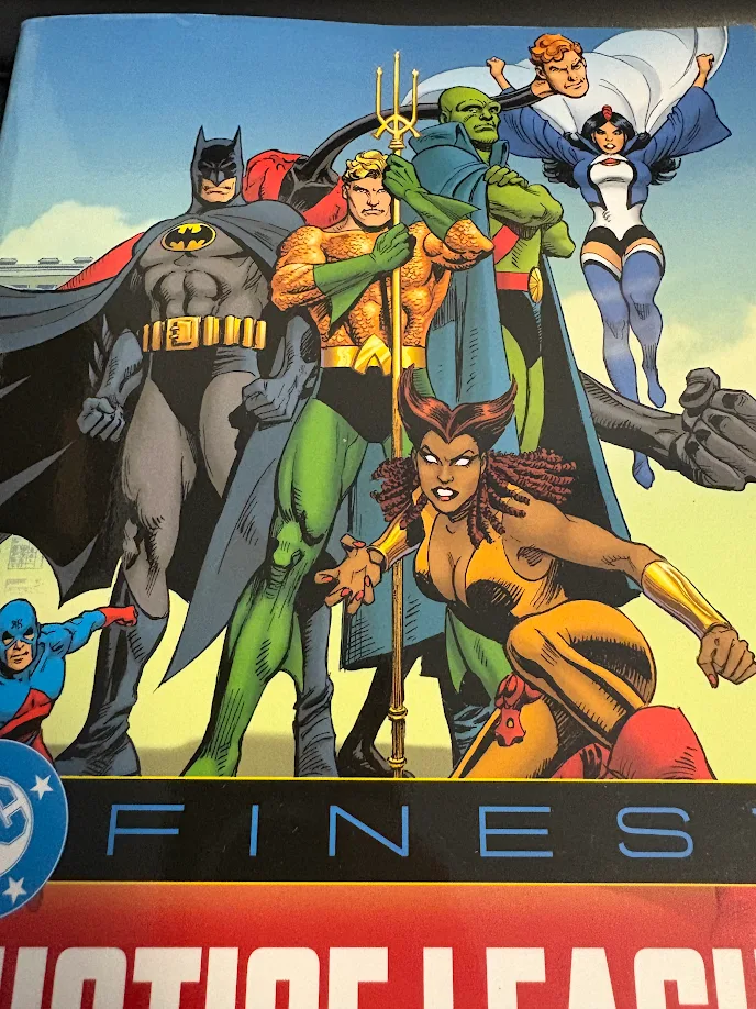 DC Finest Justice League Of America The Return TPB - Endommagé